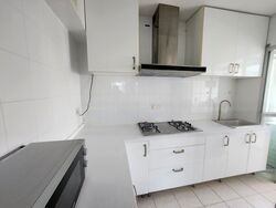 Blk 18A Buona Vista Court (Queenstown), HDB 3 Rooms #572648411